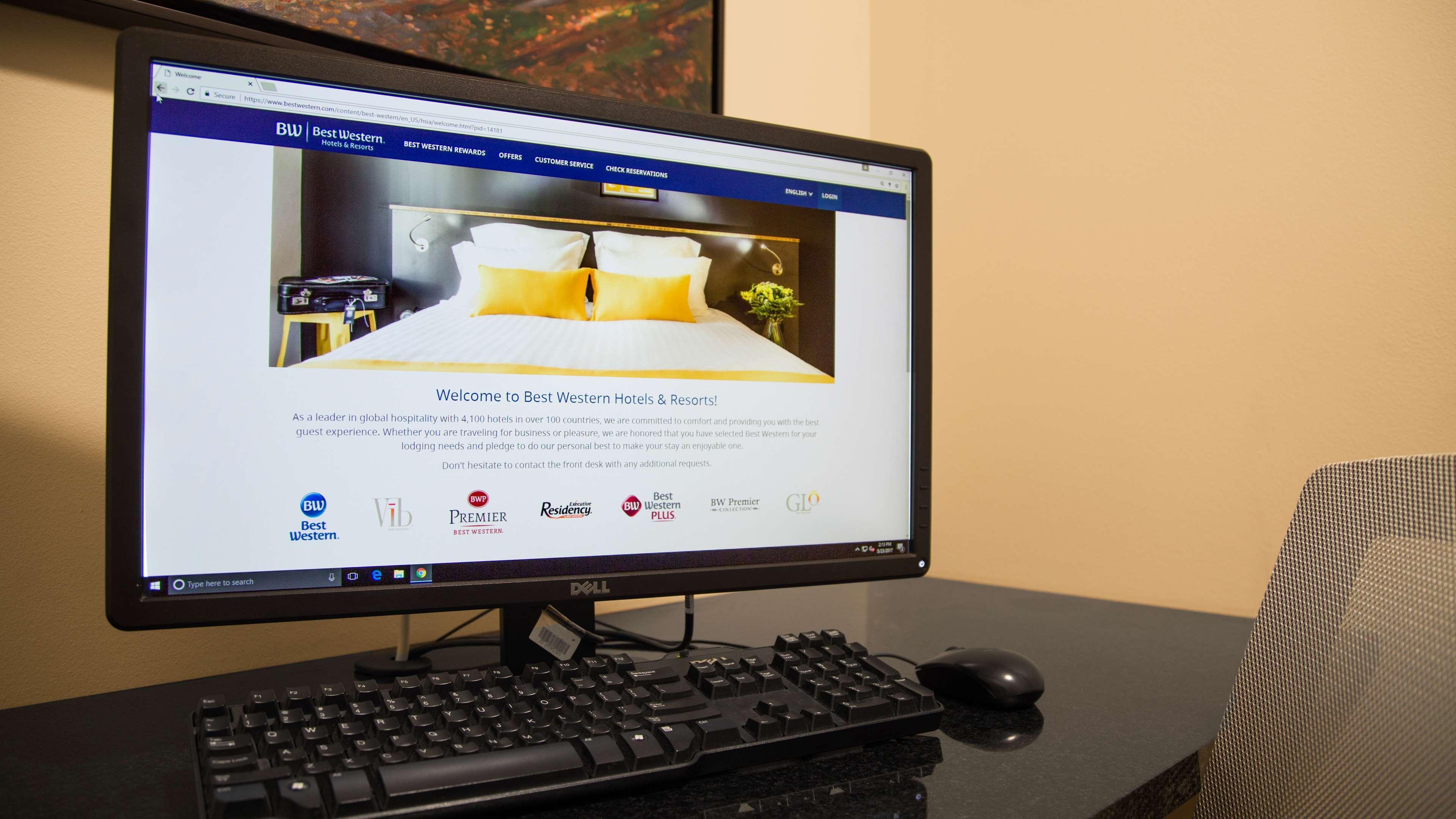 Best Western Legacy Inn & Suites Beloit/South Beloit Экстерьер фото