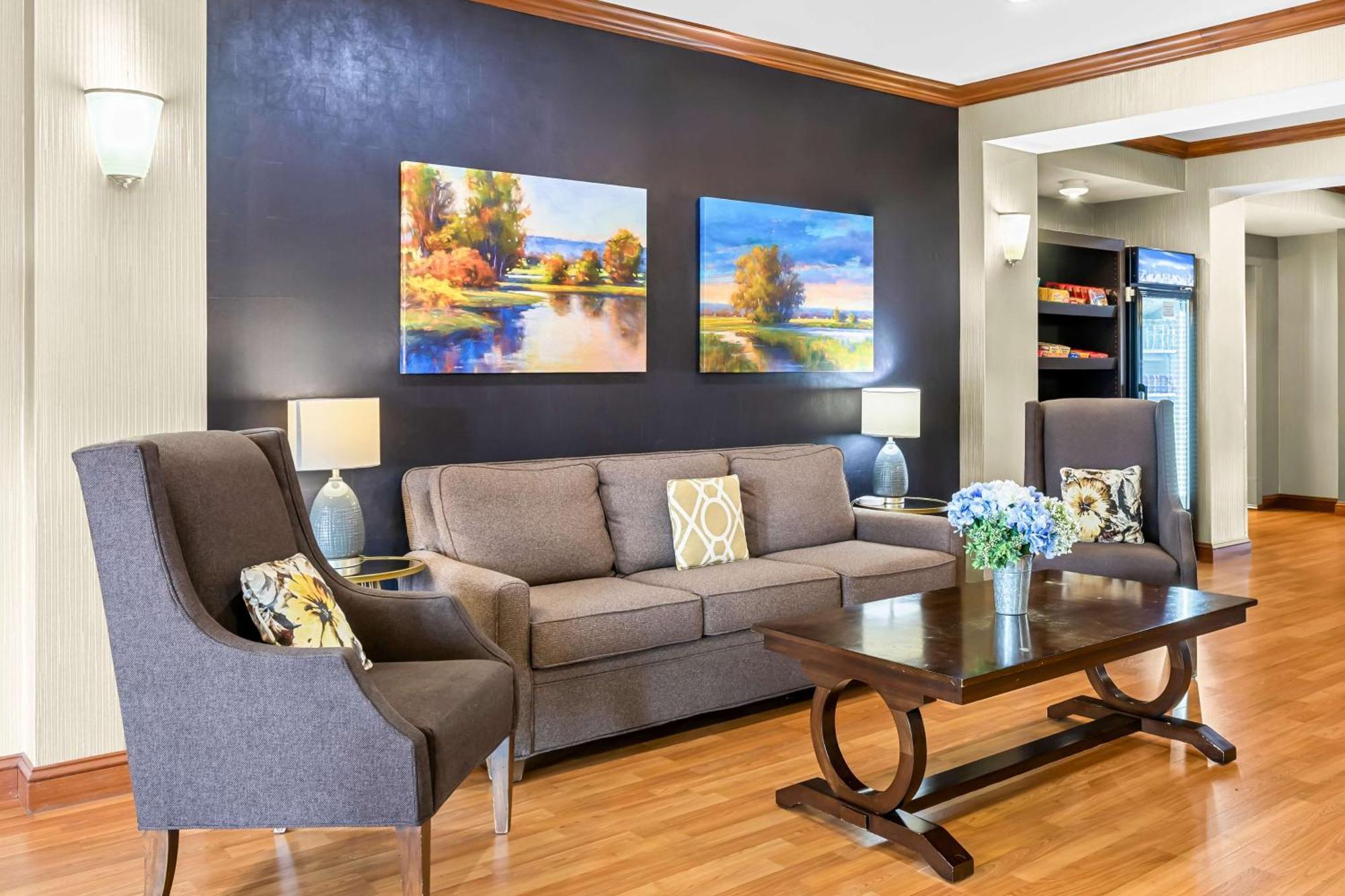 Best Western Legacy Inn & Suites Beloit/South Beloit Экстерьер фото